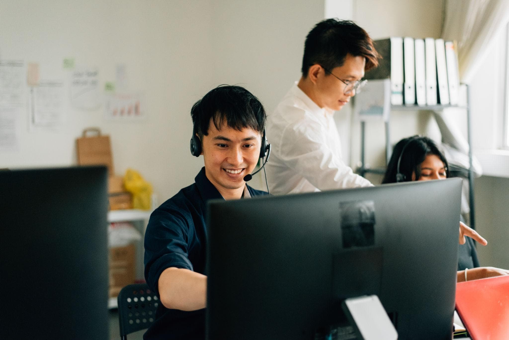 Customer support agent ready to help